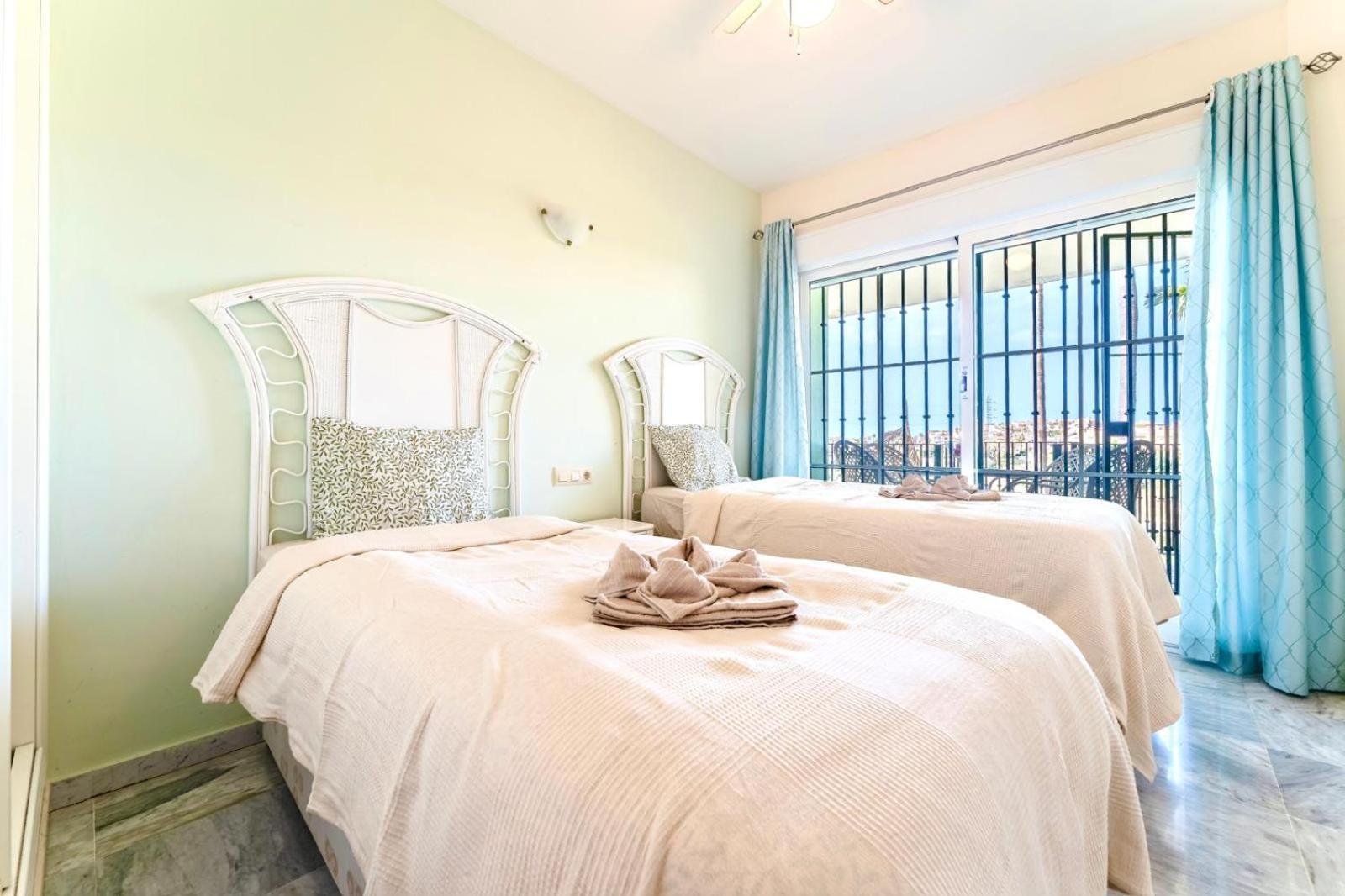 Apartment Zafir With 2 Bedroom And Private Garden *