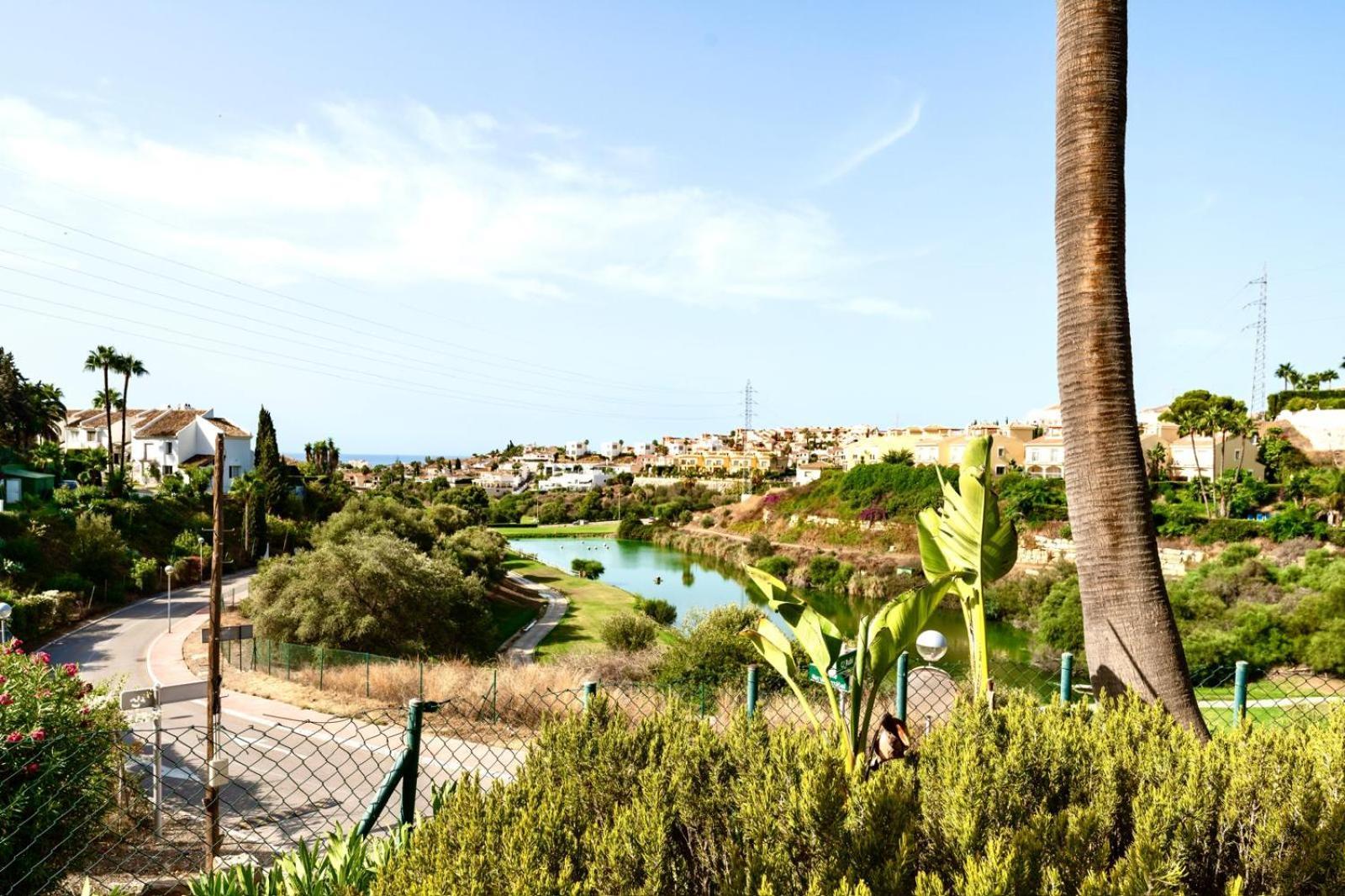 Apartment Zafir With 2 Bedroom And Private Garden Málaga