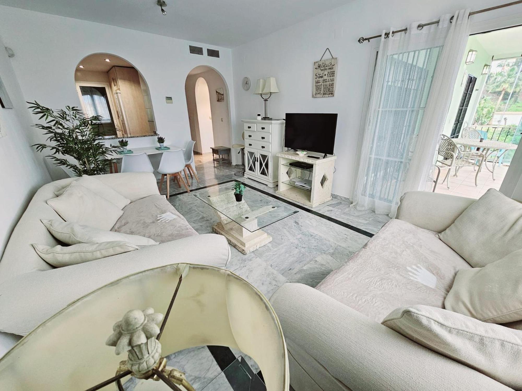 Apartment Zafir With 2 Bedroom And Private Garden