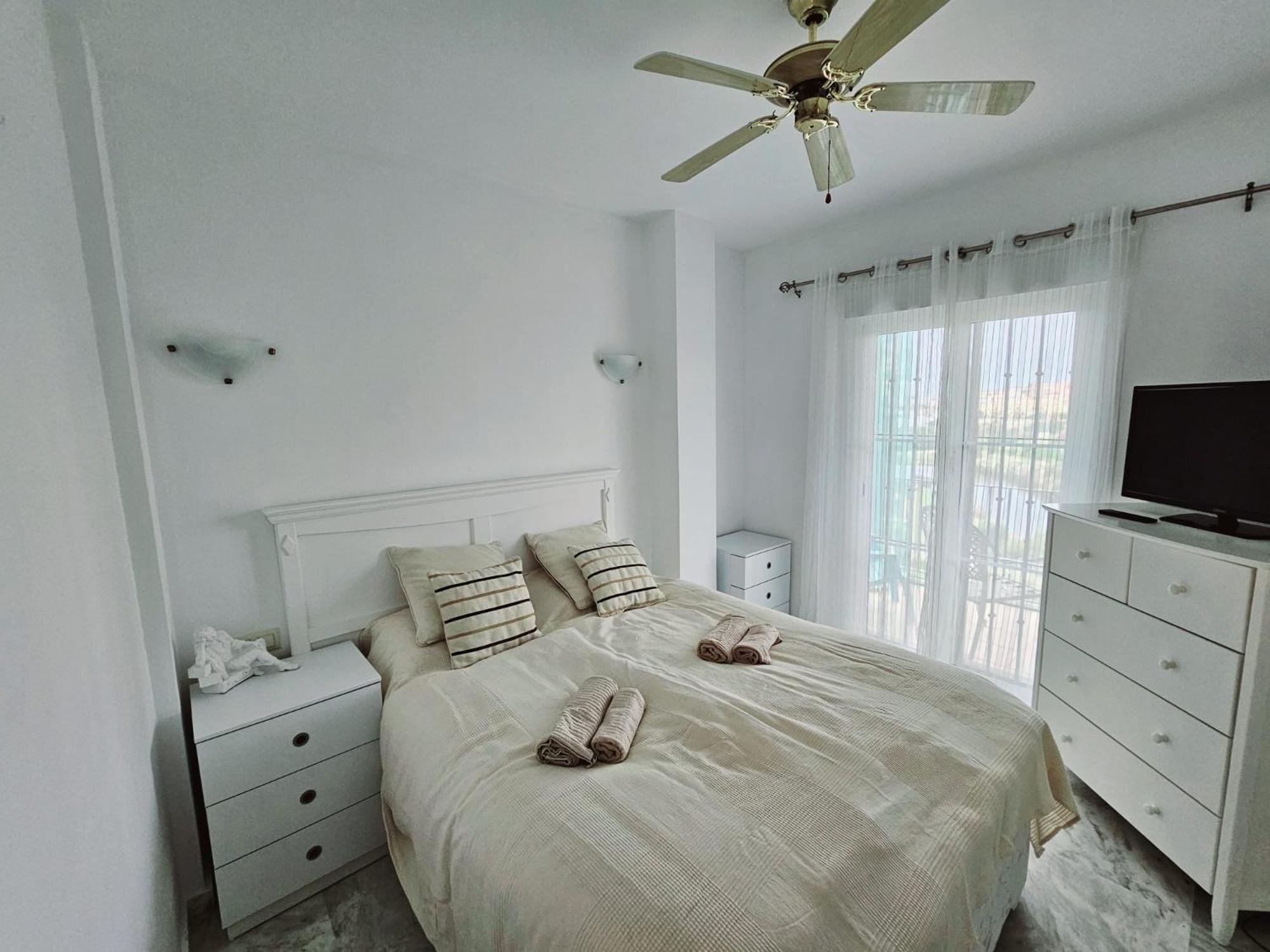 Zafir With 2 Bedroom And Private Garden Apartment *